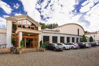 Отель Hotel Magellan Bronisławów-2
